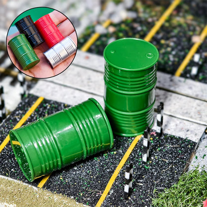 Set da 4 Contenitori in Miniatura Tamburo Dell'Olio in Resina per Diorama Camion e Scrivania