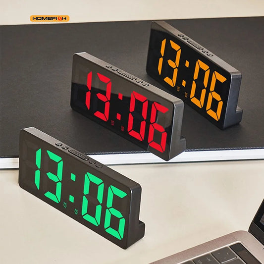 Orologio con numeri creativi Luce notturna a colori Calendario della temperatura Sveglia LED Numero grande Orologio elettronico Retroilluminazione Decorazioni per la casa