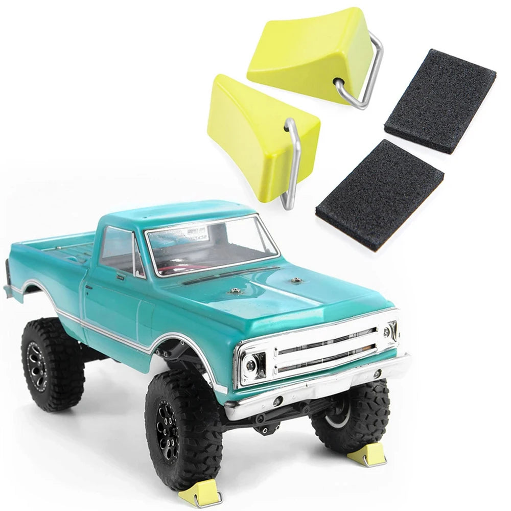 Decorazione Auto RC Mini Jack Stand Con Gancio Rimorchio E Rete Per Bagagli 1 18 E 1 24 Scale