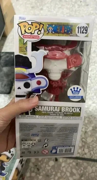 FUNKO POP ONE PIECE Stili completi 939 SHANKS Brook 1129 CHOPPER 918 ZORO 923 Rufy GEAR FOUR 926 #   LAW 926 #   1016 #   Giocattolo modello figura
