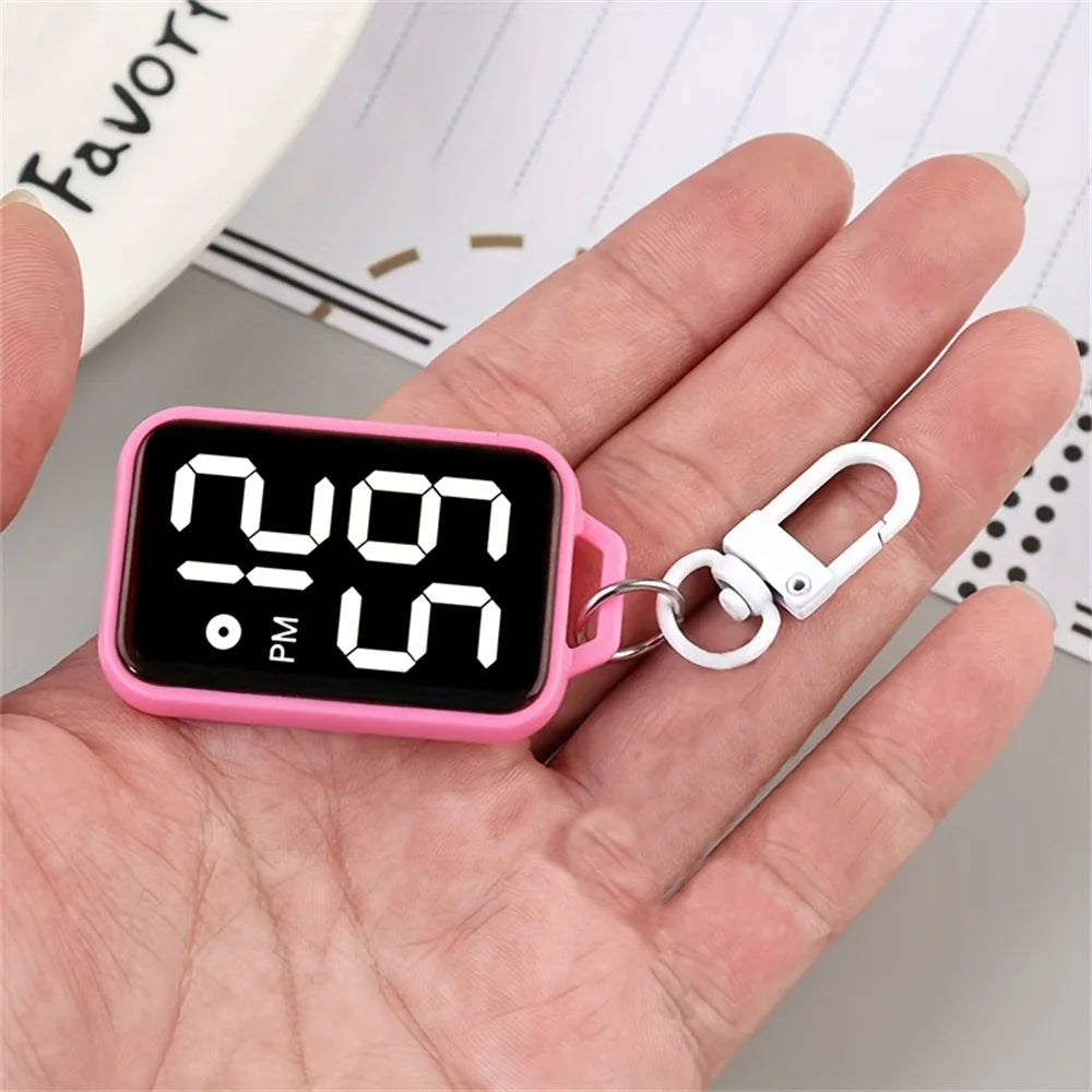 1/4 pezzi LED portachiavi orologio da tasca display digitale orologio elettronico per zaini per studenti giovani chiavi ciondolo orologio presente