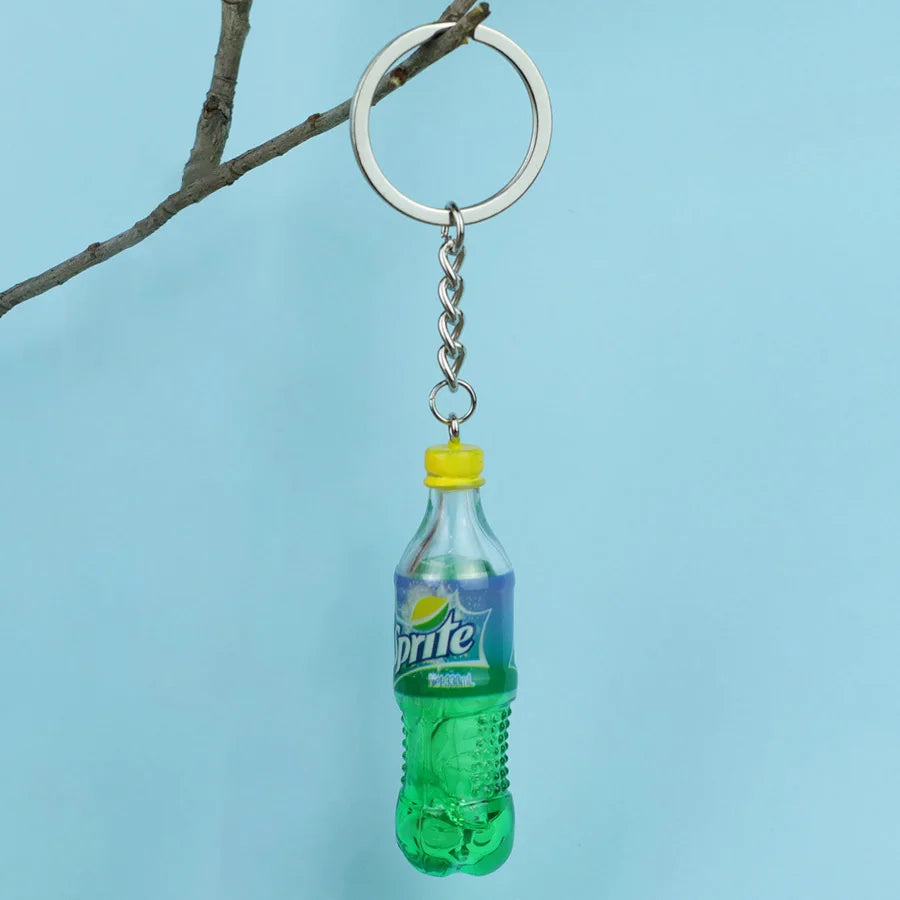 Portachiavi creativo per bottiglia di bevande Accessori di abbigliamento Unisex 5 stili Portachiavi regalo per amici in miniatura con gingillo appeso fresco