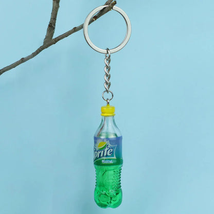 Portachiavi creativo per bottiglia di bevande Accessori di abbigliamento Unisex 5 stili Portachiavi regalo per amici in miniatura con gingillo appeso fresco