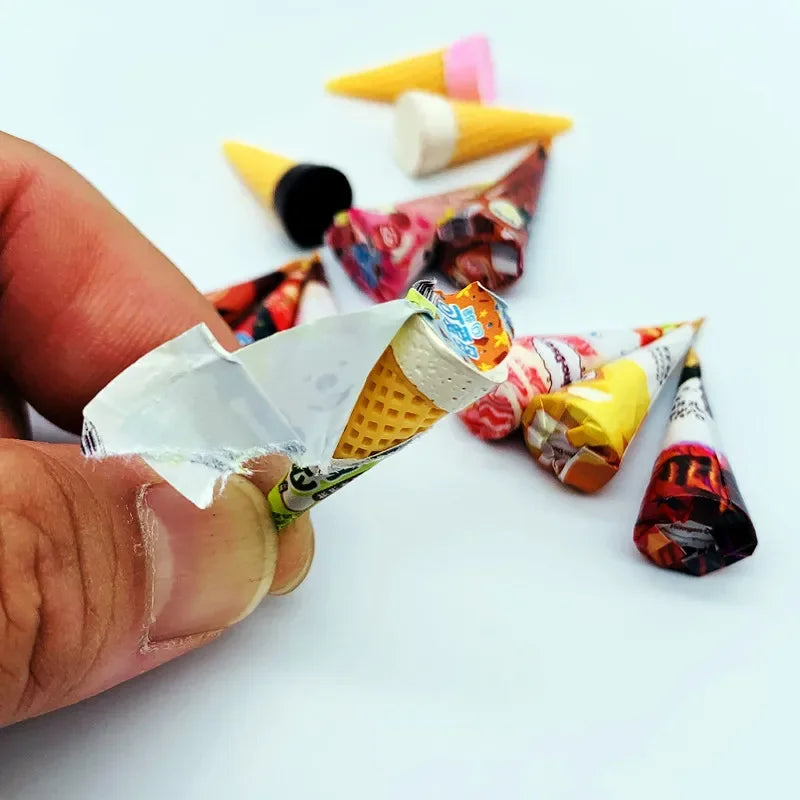Miniatura Mini Gelato Birra Può Alimenti Snack Bevande Modello Per Blyth Ob11 Bambole Accessori Per Bambini Giochi Di Imitazione Supermercato Giocattoli