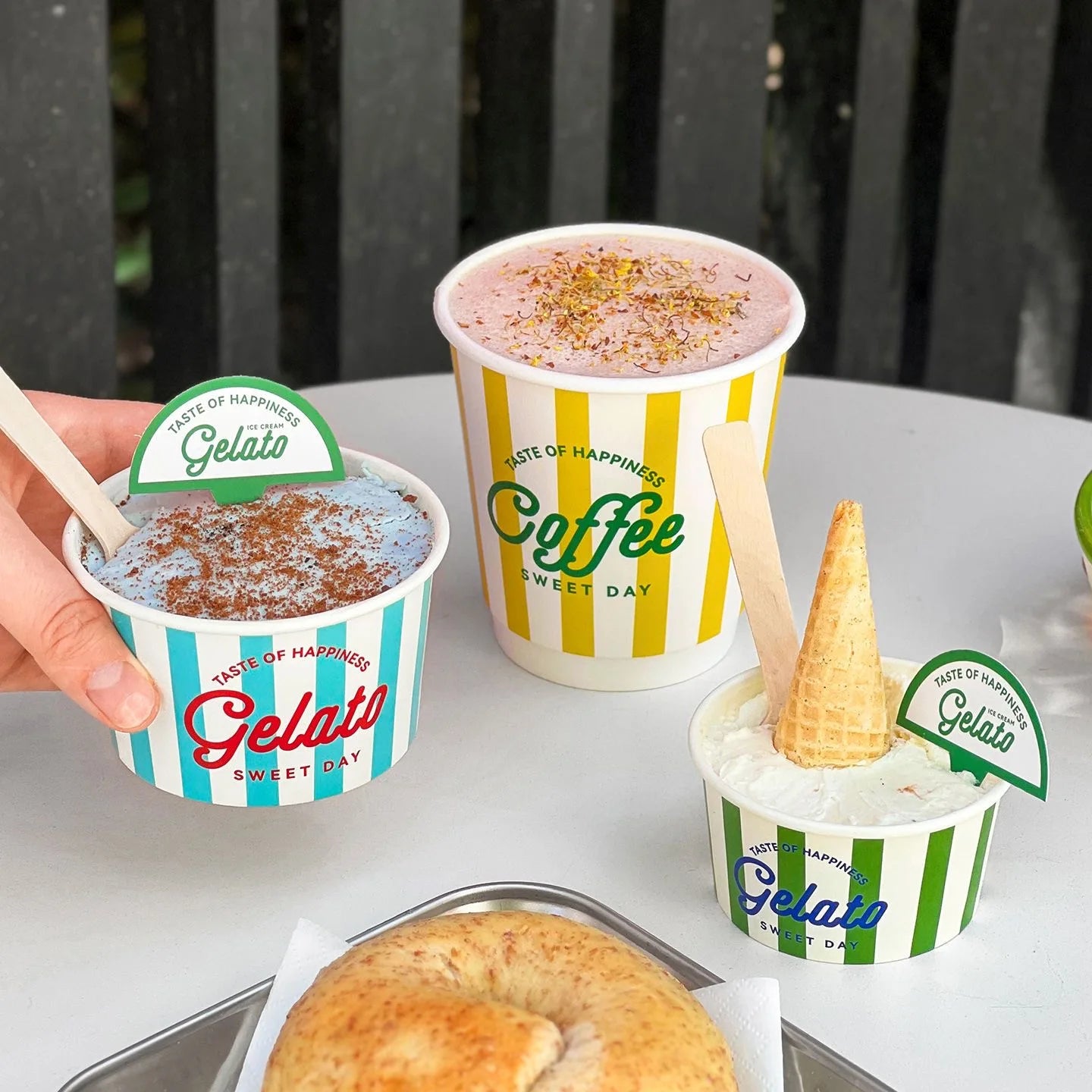 Bicchieri Per Gelato Personalizzati Con Logo Stampato In Carta E Ciotole Per Catering