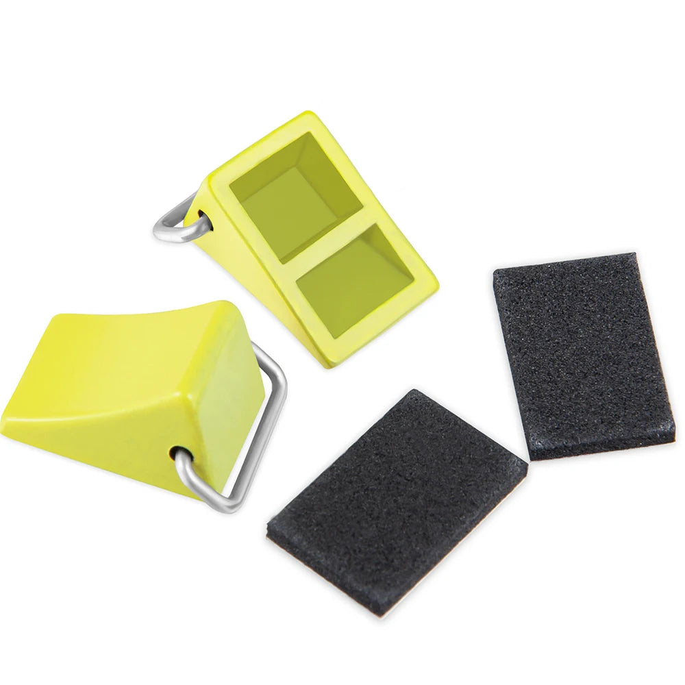 Decorazione Auto RC Mini Jack Stand Con Gancio Rimorchio E Rete Per Bagagli 1 18 E 1 24 Scale