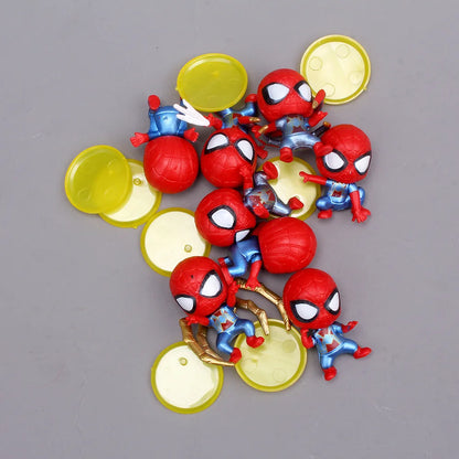 8 pezzi Marvel Cute Spider Man Q Edition PVC Base gialla Modello di cartone animato per bambini Hobby Toy Doll Ornament Decorazione torta di compleanno