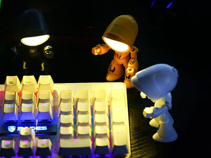 Luce Notturna LED A Forma Di Eroe Dei Cartoni Animati Lampada Da Tavolo Per Cameretta Regalo Bambini
