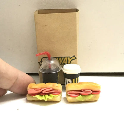 Set Cibo Miniatura Per Casa Delle Bambole 4 Pezzi Pane Caffè Fast Food Realistici