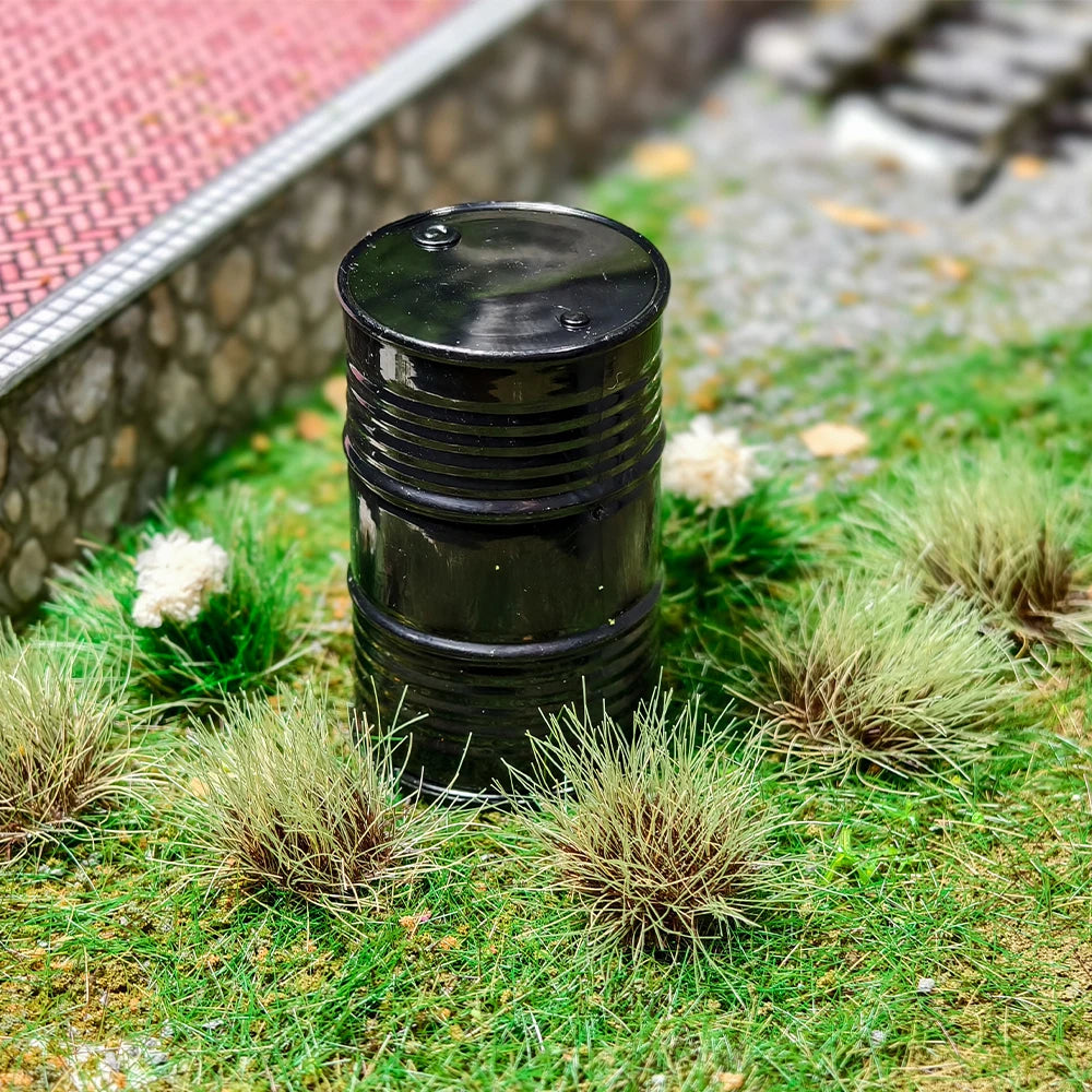 Set da 4 Contenitori in Miniatura Tamburo Dell'Olio in Resina per Diorama Camion e Scrivania