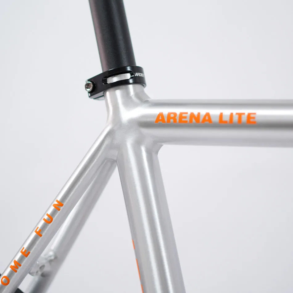 Ardently LITE Bici a scatto fisso 700C 6069 Telaio in alluminio Bicicletta completa Fixie Track a velocità singola con mozzi con cuscinetti industriali