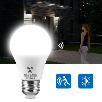 Lampadina Led E27 Con Sensore Di Movimento 220V Attivazione Automatica Luce Notturna Per Scale E Garage