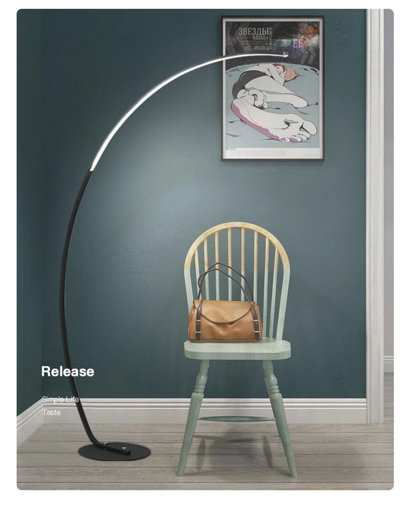 Lampada Da Terra Moderna A Arco Nordico Con LED Dimmabile E Telecomando Per Soggiorno E Camera Da Letto