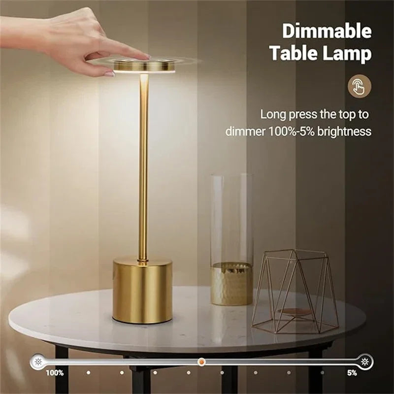 Lampada Da Tavolo Touch Led Ricaricabile Per Comodino E Scrivania Luce Notturna Ambientale Design Moderno