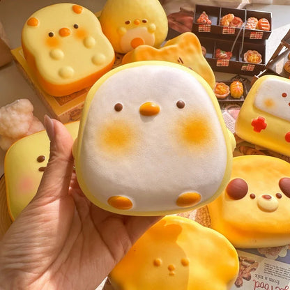 Squishy simpatico cartone animato simulato pane spremere giocattolo morbido antistress lento aumento sensoriale agitarsi per regali di ansia per bambini adulti