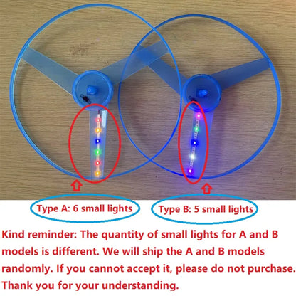 Bambini Luminosi Disco Volante Elica Giocattoli Illuminazione A LED Tirare La Stringa Volante UFO Giocattolo Trottola Gioco All'aperto Giocattolo Sportivo Regalo