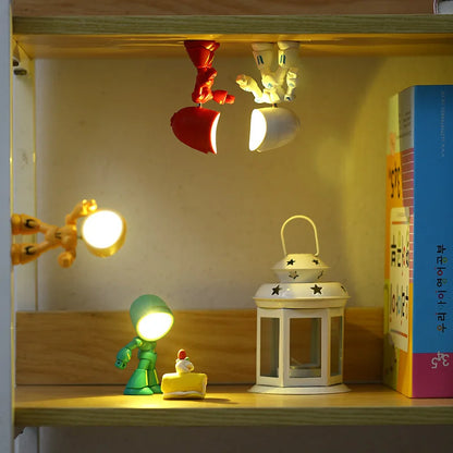 Luce Notturna LED A Forma Di Eroe Dei Cartoni Animati Lampada Da Tavolo Per Cameretta Regalo Bambini