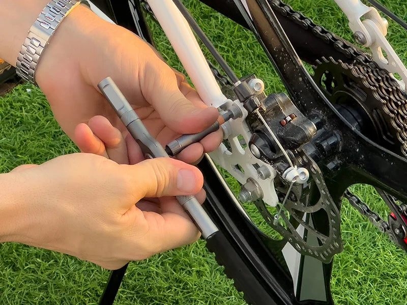 Set Cacciaviti Cricchetto 74 in 1 in Con Maniglia a T Portatile per Riparazioni Fai da Te Mobili Computer Biciclette