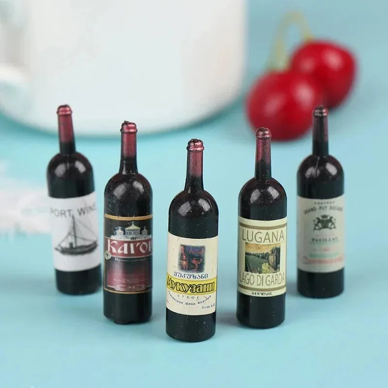 Set 10 Bottiglie di Vino in Miniatura per Casa delle Bambole in Scala 1 12 Accessori Arredo