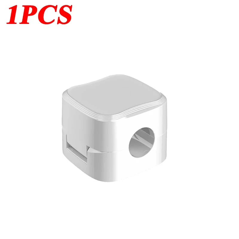 Portacavi magnetico con clip per cavi, porta cavi adesivo, organizer per cavi per la gestione della scrivania dell'home office