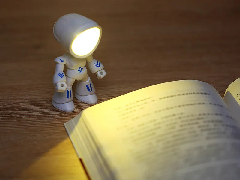 Luce Notturna LED A Forma Di Eroe Dei Cartoni Animati Lampada Da Tavolo Per Cameretta Regalo Bambini
