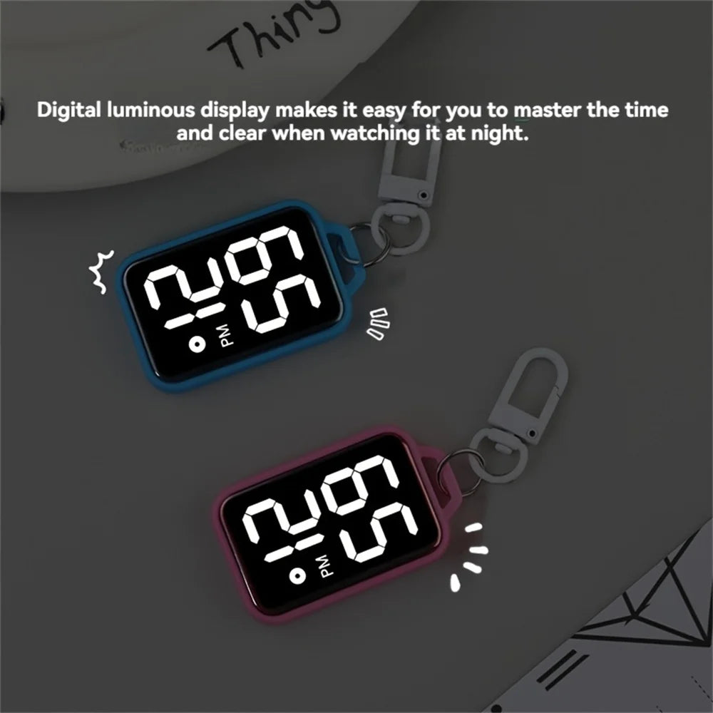 1/4 pezzi LED portachiavi orologio da tasca display digitale orologio elettronico per zaini per studenti giovani chiavi ciondolo orologio presente