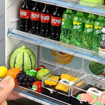 Negozio in miniatura mobili frigorifero congelatore scaffale bevanda fresca articoli alimentari giocattolo Mini artigianato casa delle bambole simulazione Scenario Display