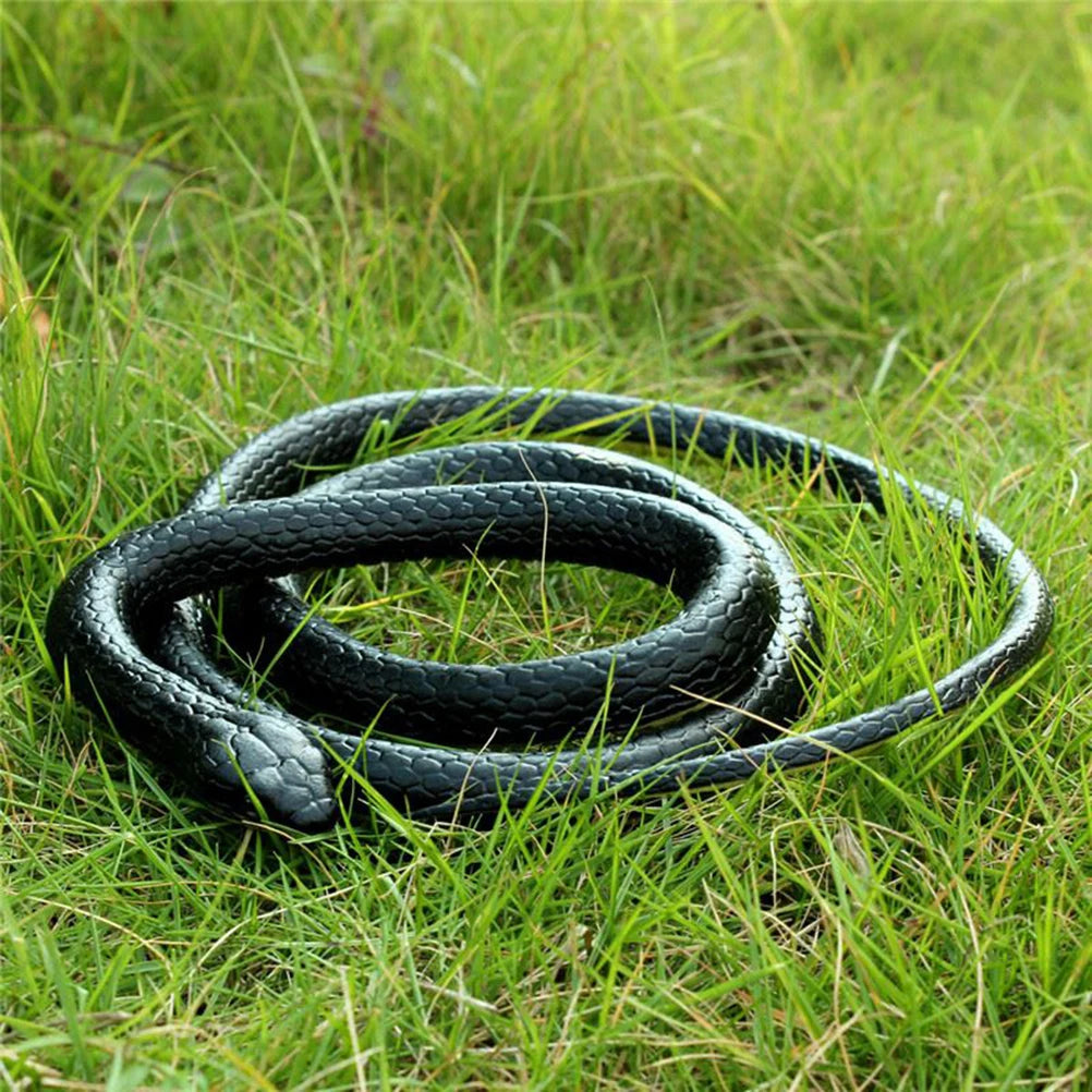 Serpente Giocattolo In Gomma Morbida 130 Cm Realistico Per Scherzi Esterni Da Giardino