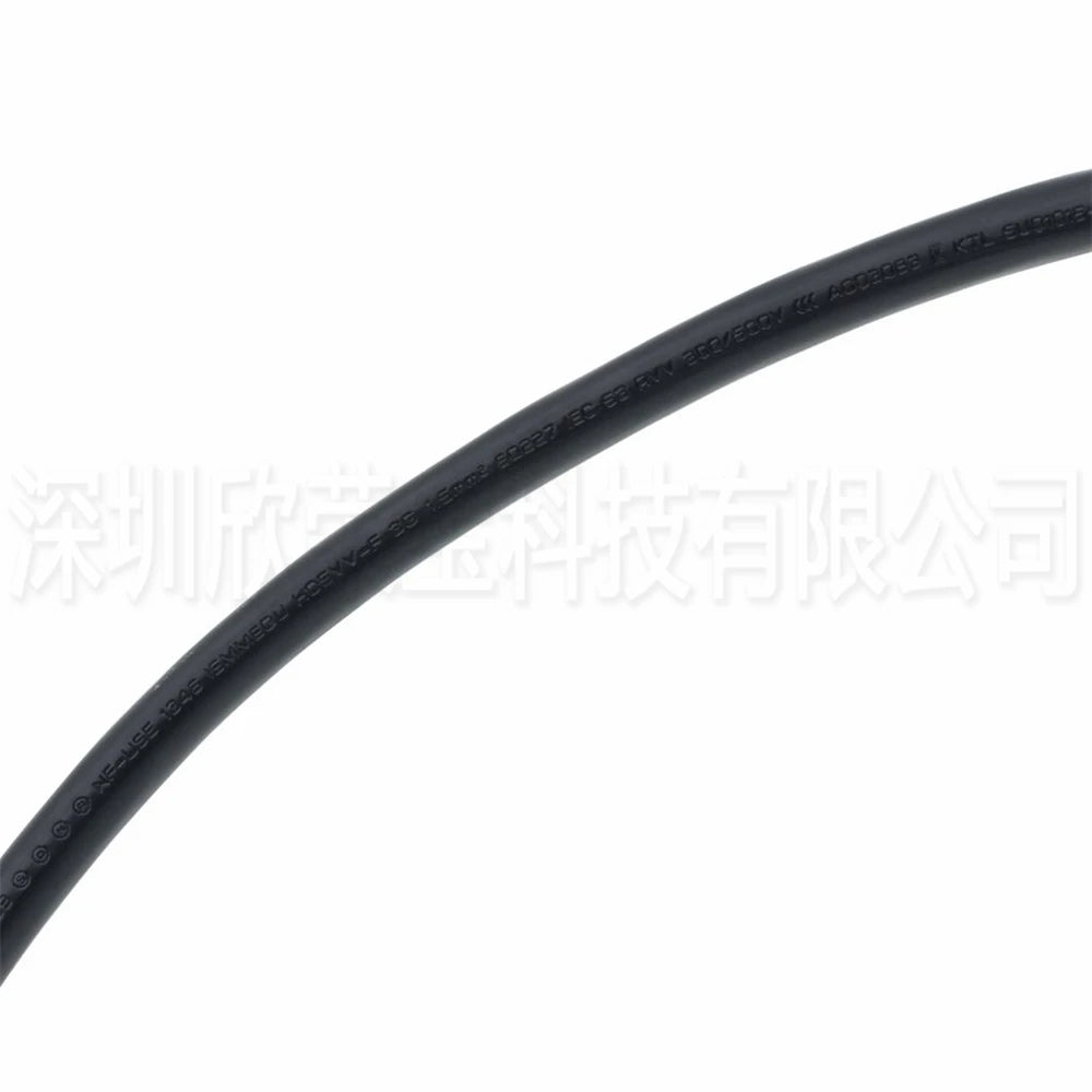 Cavo di alimentazione svizzero in rame puro nero Svizzera IEC C13 Cavo di prolunga di alimentazione CA 1,5 m 5 piedi per PC desktop Monitor per computer 10A250V
