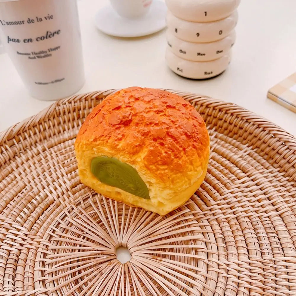 Simulazione Pane Tostato Squishy Giocattoli Ciambelle Lento Aumento Rimbalzo Spremere Giocattolo Antistress Giocattoli per Bambini Adulti Desktop Decor
